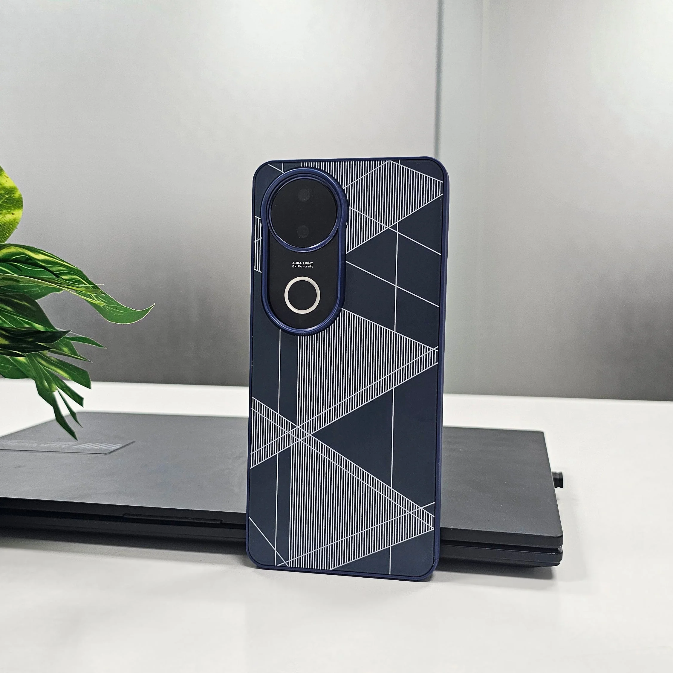 Vivo V50 5G Triangle Pattern Matte Back Shockproof Case - Image 3